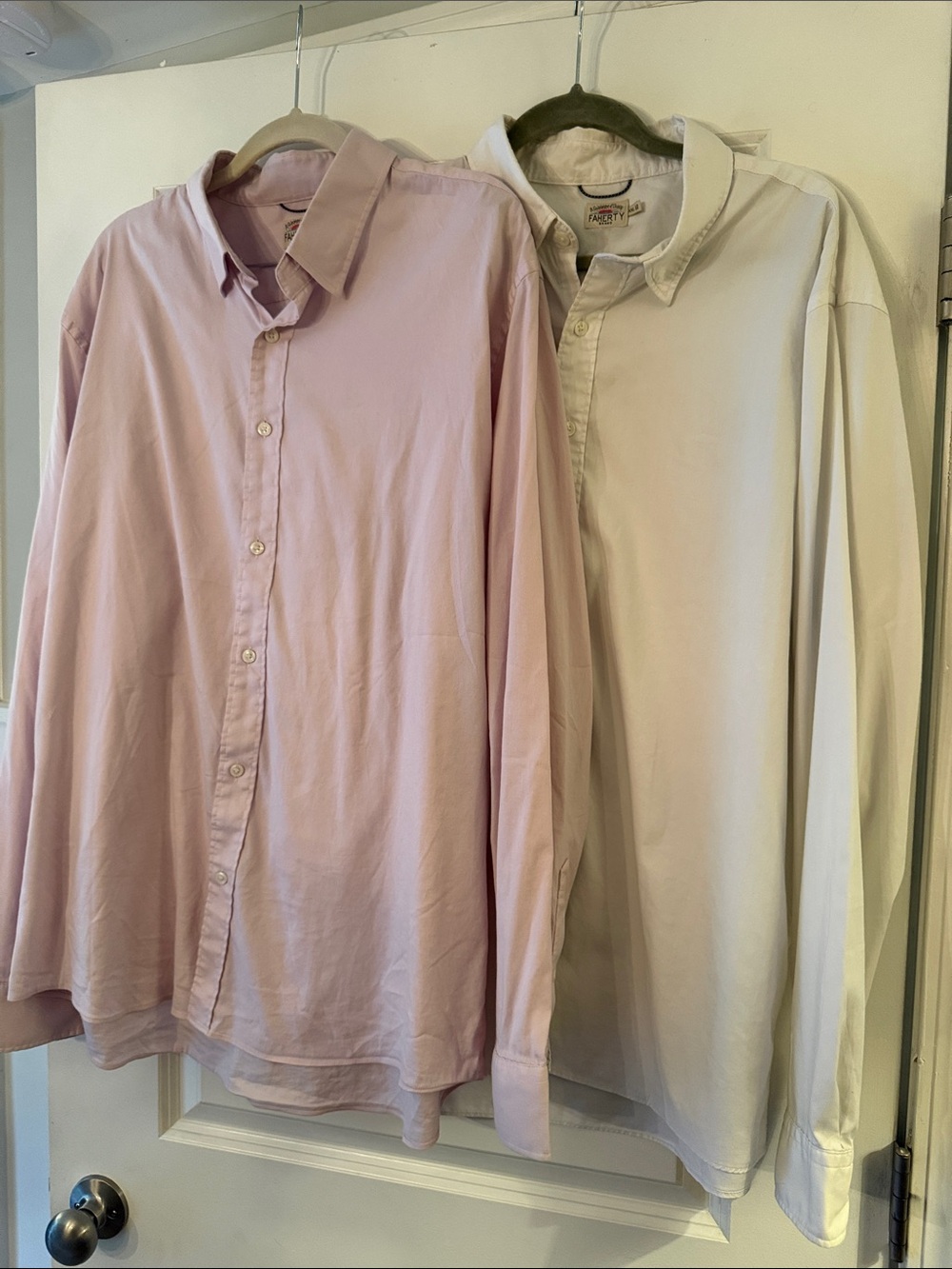 Bundle of 2 Faherty Men's Movement Monterey Button Down Shirts in Pink and White